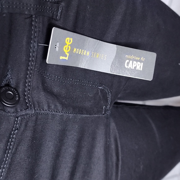 Lee Rider capris - Picture 3 of 9